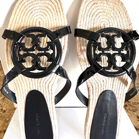Tory Burch Black and Tan Sandals - Picture 2 of 6